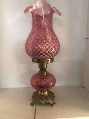 EXTREMELY RARE FENTON GLASS SNOWFLAKE CRANBERRY OPALESCENT TABLE LAMP