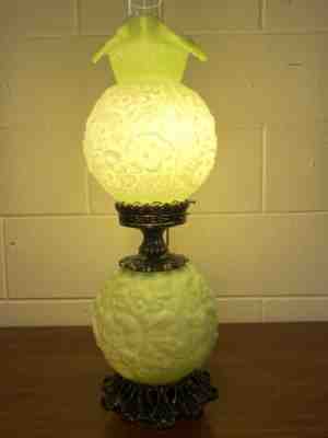 Vintage Fenton Lime Green Satin Poppy Pattern Hurricane Table Lamp GLOWS