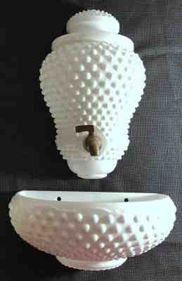 Fenton Milk Glass Hobnail Lavabo