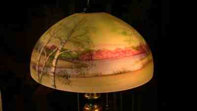 Fenton Art Springs Woods 1993 Handel Lamp 18