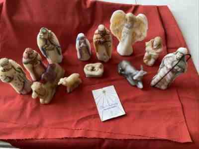 FENTON ART GLASS NATIVITY 