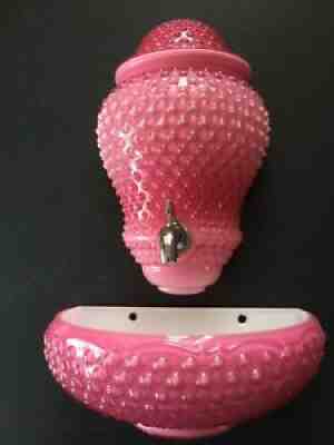 Fenton Wild Rose Hobnail Overlay Lavabo 1962