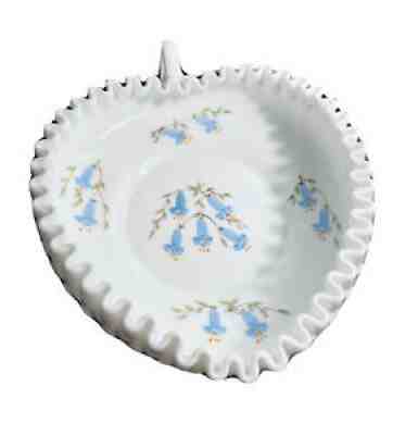 Sold at Auction: FENTON 8 HP LOUISE PIPER PLATE