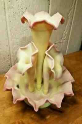 Fenton Glass Artist LOUISE PIPER! SPECTACULAR lamp from her personal  collection! 