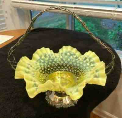 Meriden Silver 7074 Bride Basket Fenton Hobnail Topaz Opalescent Vaseline Yellow