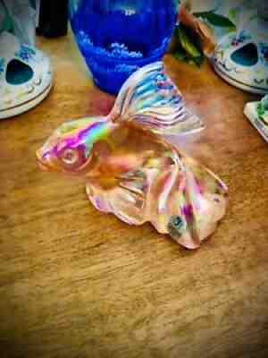 Fenton Coy Fish, â?? Glass Messengerâ? Limited Piece