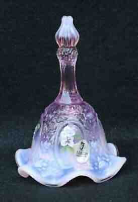 FENTON HP HYDRANGEAS ROSEMILK OPALESCENT MIRROR & ROSE BELL #5762 HT 5