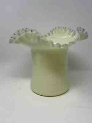 Fenton IVORY CREST ~ 1930 LARGE Hat Vase ~ 71/4 x 9 ~ Uranium ~ PERFECT! RARE !!