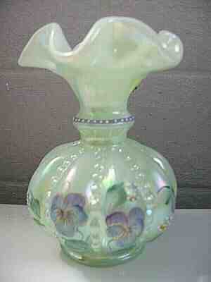 Rare Hand Painted White Vintage Fenton Glass Beaded Melon hot Ruffled Vase Signed