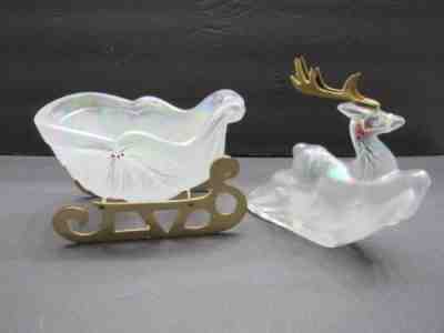 FENTON ART GLASS 1999 FRENCH OPALESCENT WOODLAND FROST REINDEER & SLEIGH W/BRASS