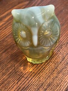 Fenton Art outlet Glass Hoot Owl Vaseline Opalescent Yellow