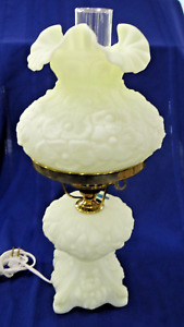 Fenton Poppy Hurricane Table Lamp Yellow Custard Glass GWTW Vtg RARE