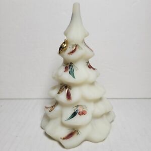 Fenton CHRISTMAS TREE White Glass 6.5