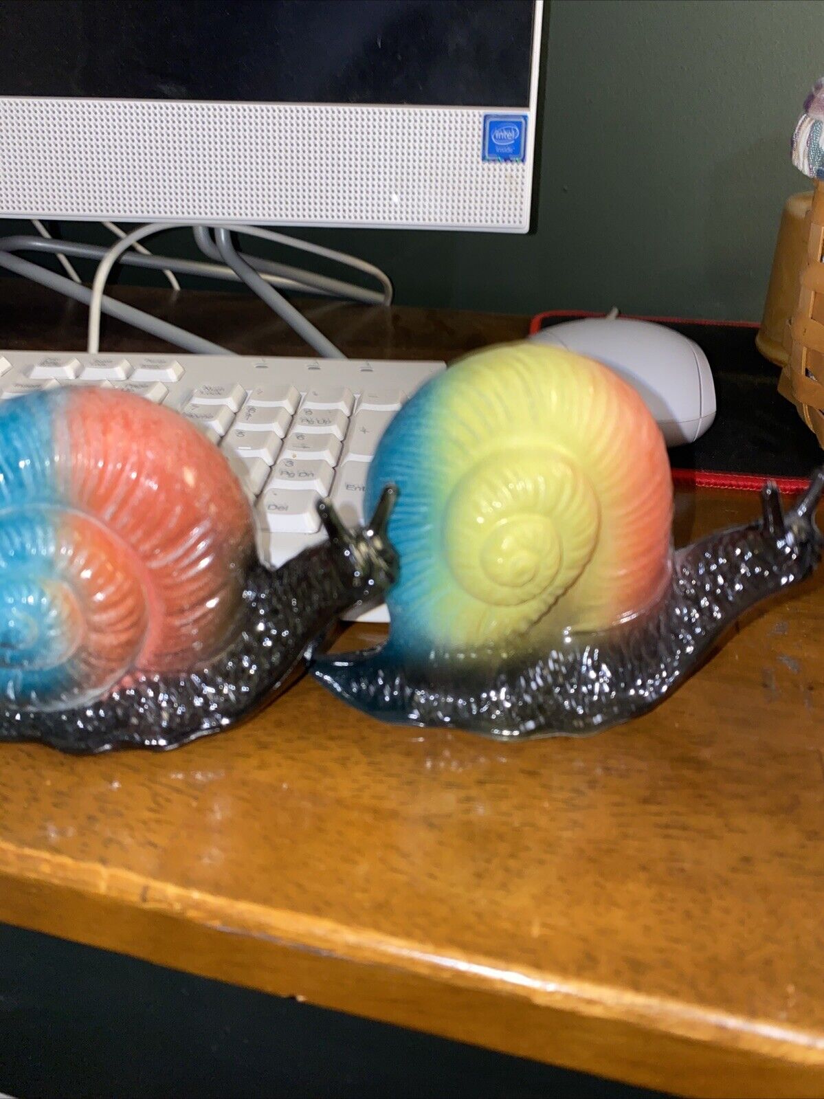 Fenton Airbrushed Rosso? Snail Tie Dye Beautiful Set Of 2