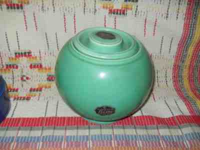 VINTAGE GREEN FIESTA KITCHEN KRAFT MEDIUM COVERED JAR with LID -FIESTAWARE- W17