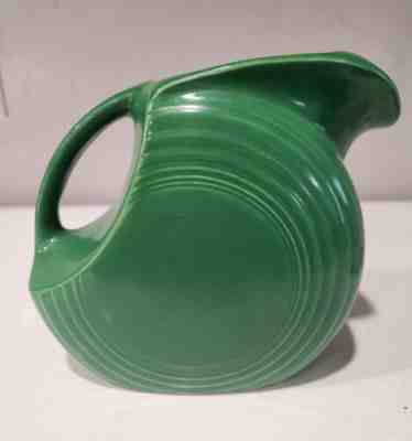 Vintage Fiesta Fiestaware MEDIUM GREEN Disc Pitcher great shape