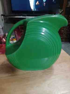 Vintage Fiesta Fiestaware MEDIUM GREEN ultra rare Disk Pitcher Very clean