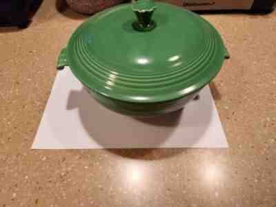 Vintage Fiestaware Covered Cassarole MEDIUM GREEN rare
