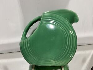 VTG. Fiesta Medium Green Large Disk Pitcher Fiestaware
