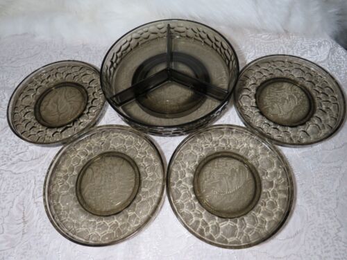 5-PC VINTAGE FOSTORIA GLASS PEBBLE BEACH DIVIDED SNACK SET PLATES BLACK PEARL