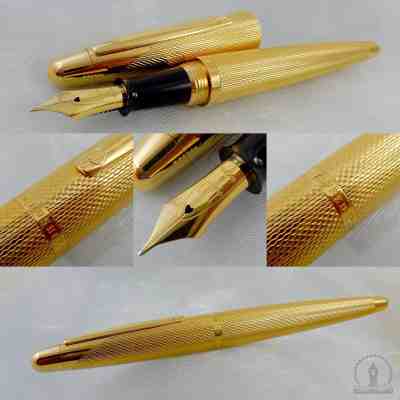 NOS Dunhill AD2000 Gold Plated Barleycorn Fountain Pen 18K Broad Nib 