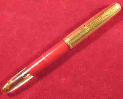 FOUNTAIN PEN GOLDEN FISH 