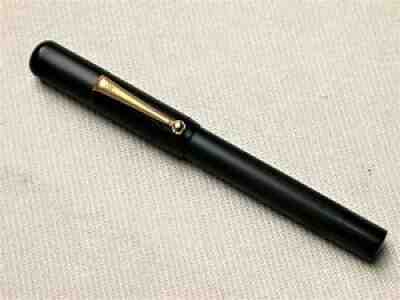 VINTAGE DE LA RUE ONOTO 1850 FOUNTAIN PEN IN BLACK. No 8 NIB. NOT WORKING.