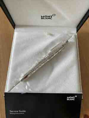 Shimmering silver: the Montblanc Martele