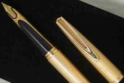 1970'S FULLY .750 18CT SOLID GOLD WATERMAN CF FOUNTAIN PEN NEAR MINT BOXED