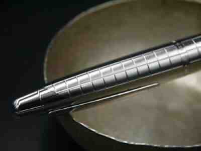 Dunhill Gemline Collection Stainless Steel Fountain Pen - Nib M 18K - Pristine!!