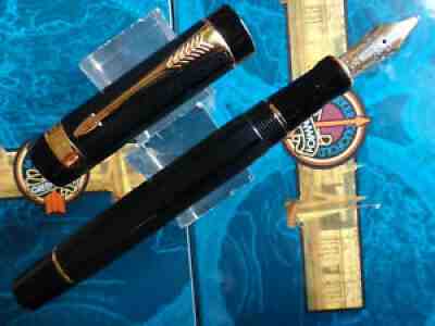 Rare Special Edn Parker Duofold Greenwich Black Chased Fountain Pen M 18K Nib
