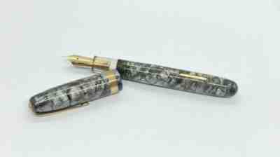 !!!UNCOMMON!!! MOORE DELUXE PEN, OVERSIZE, GRAY PIN STRIPE, 14K FINE NIB, USA