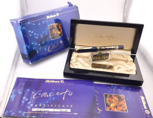 PELIKAN M800 CONCERTO Fountain pen Blue/Vermeil LE 4000 18K Med nib  Year 1996