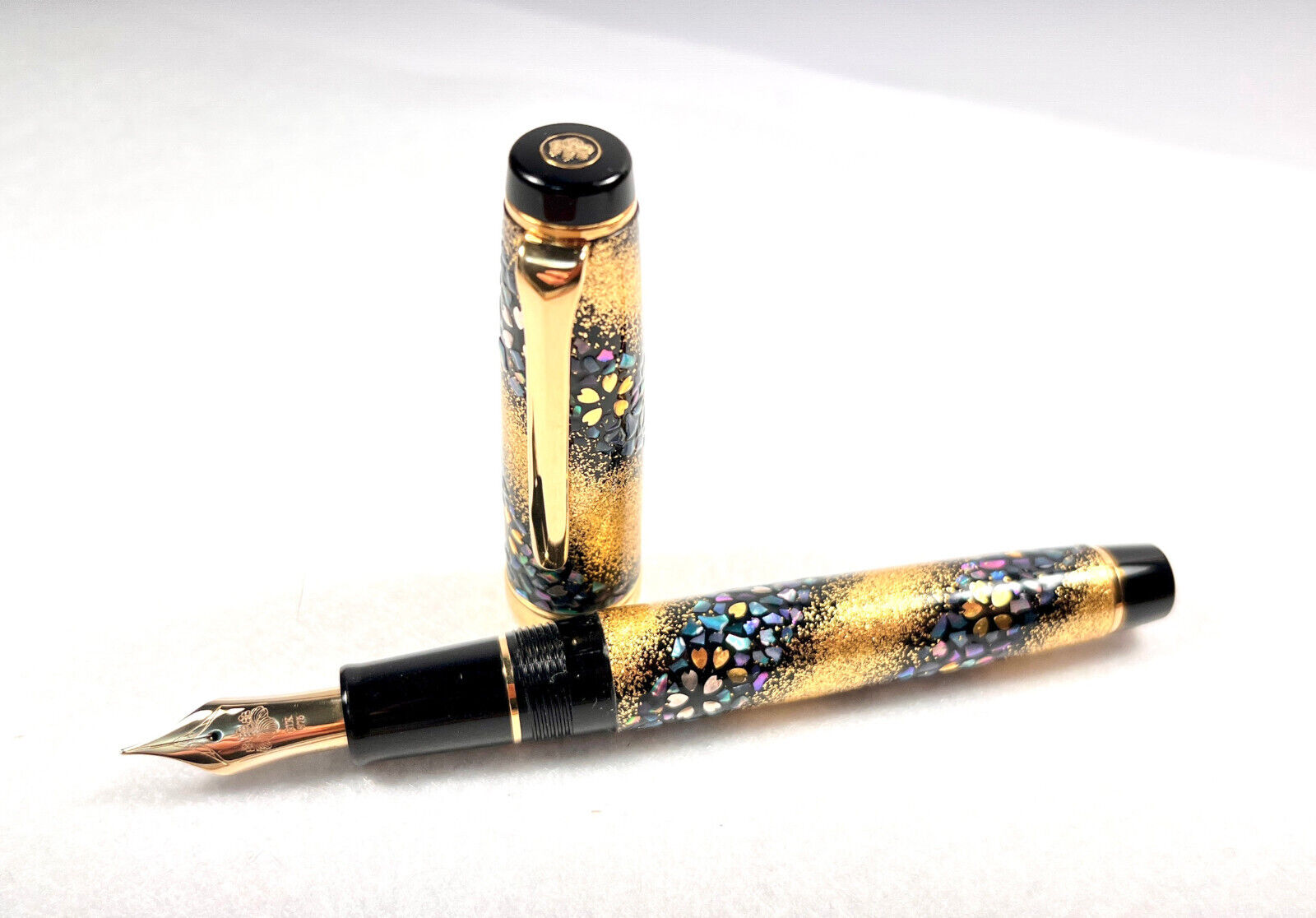 Sailor Progear Sakura Nagare Fountain Pen - 21k Gold Nib - Medium