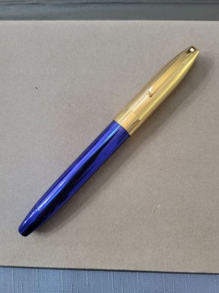 Sheaffer Legacy, WD, Brushed 23K GE Cap-Blue Laque Barrel Fountain Pen made USA