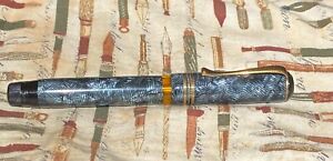 Soennecken 120 Fountain pen in rare blue pearl web; 1947