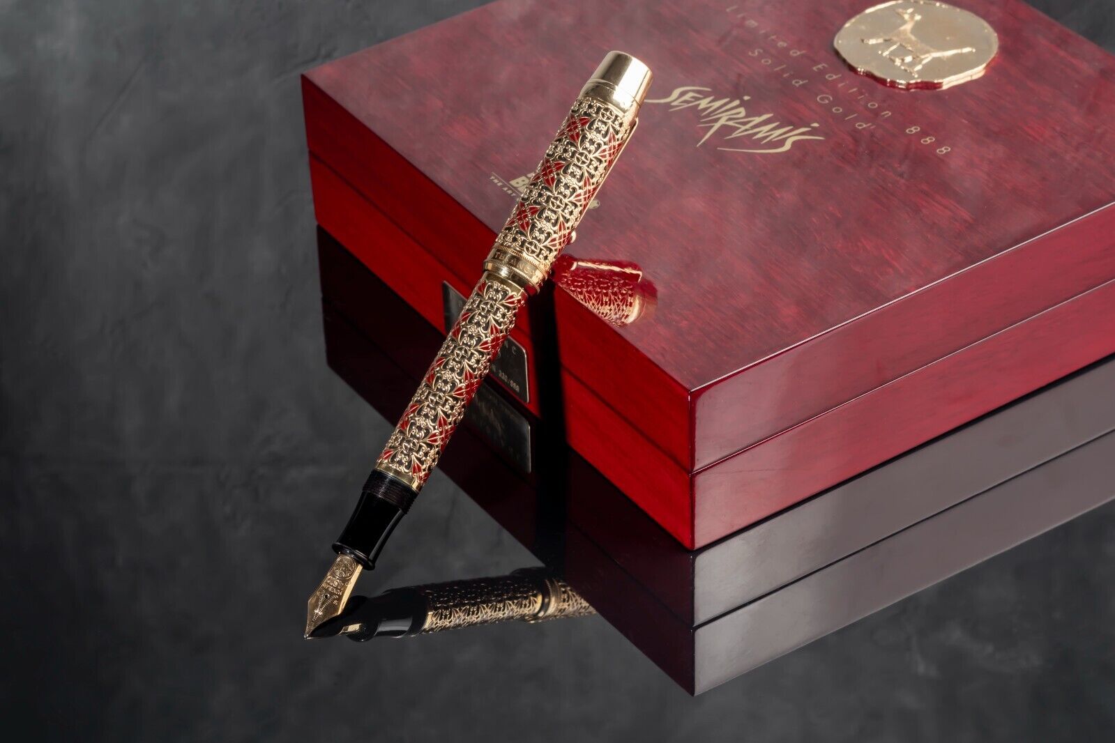 New  Semiramis 888 Limited Edition Fountain 18k 750au Solid Gold $14,995
