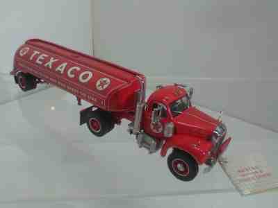 RARE Franklin Mint Precision Models 1:43 Texaco 1950 Mack B-61 Tractor & Tanker