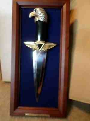 Franklin Mint The Majestic Eagle Knife in Gold and Silver by Ray Beers NIB