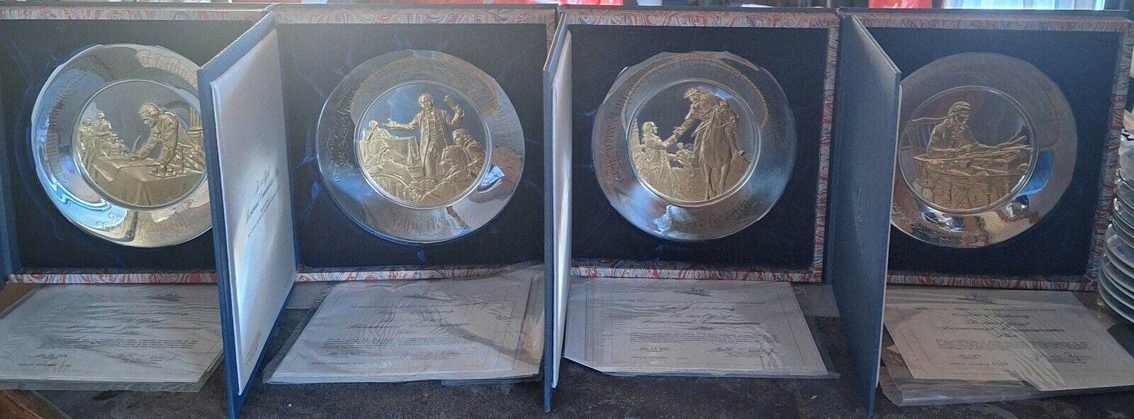 Franklin Mint Set Of 4 W/COA Bicentennial Commemorative Plates Sterling silver.