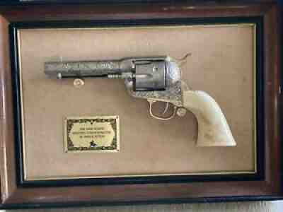 RARE John Wayne Replica Colt .45 Pistol Revolver Gun by Franklin Mint