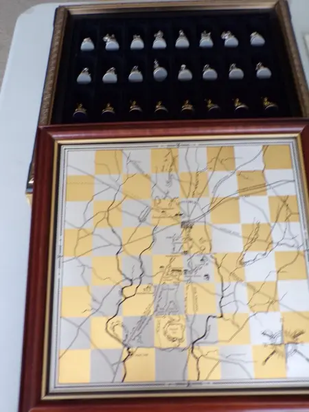 FRANKLIN MINT GOLD & SILVER CIVIL WAR CHESS SET EXCELLENT EARLY VERY CLEAN