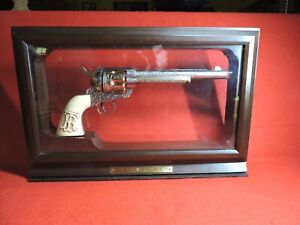 Franklin Mint Teddy Roosevelt  Commemorative Revolver 44-40 & Display Case