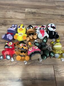 rare five nights at Freddy’s 2016 funko plushies