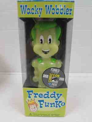 Funko Wacky Wobbler Atomic Freddy (2006) SDCC Glow GITD LE /48 QS159