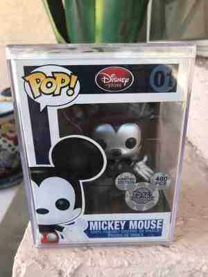 Mickey Mouse (Metallic) Funko Pop - D23 Edition - Limited to 480 Pieces - Rare