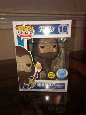 Funko Pop! Bigfoot With Glow In The Dark Marshmellow Stick Limited Mint