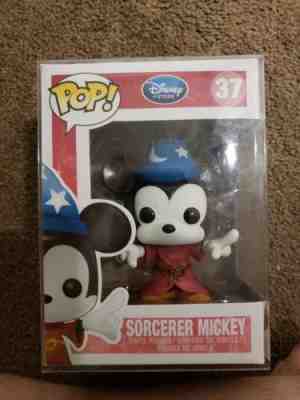 Funko Disney Pop! Vinyl #37 Fantasia Sorcerer Mickey in Pop Protector ( 2012 )