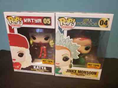 Funko Pop Drag Queens Katya And Jinkx Monsoon  Hot Topic Exclusive In Hand