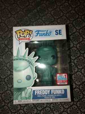 Funko Pop Freddy Funko Statue of Liberty SE 6000 NYCC Shared Exclusive